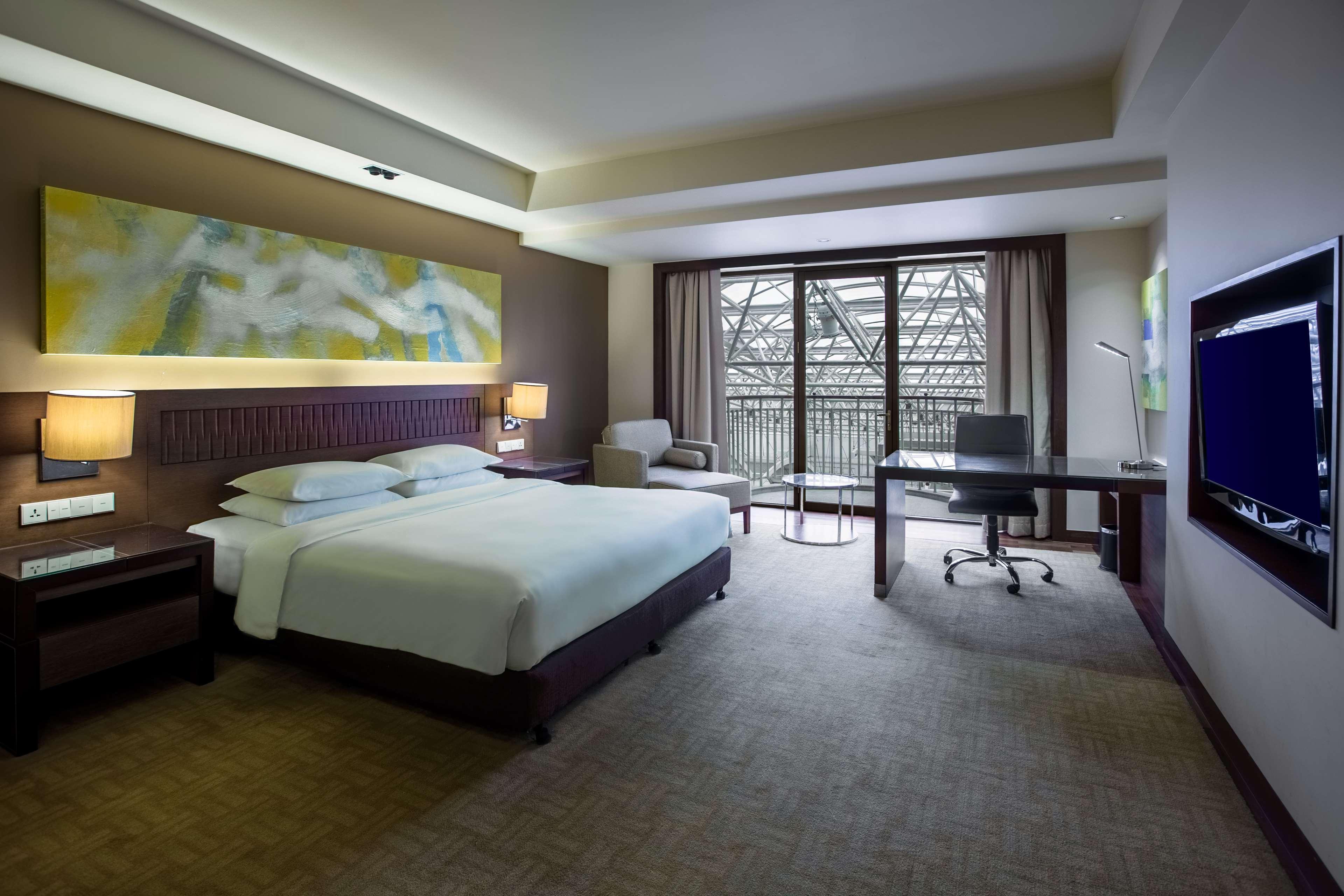 Отель Hyatt Regency Kinabalu Кота-Кинабалу Экстерьер фото