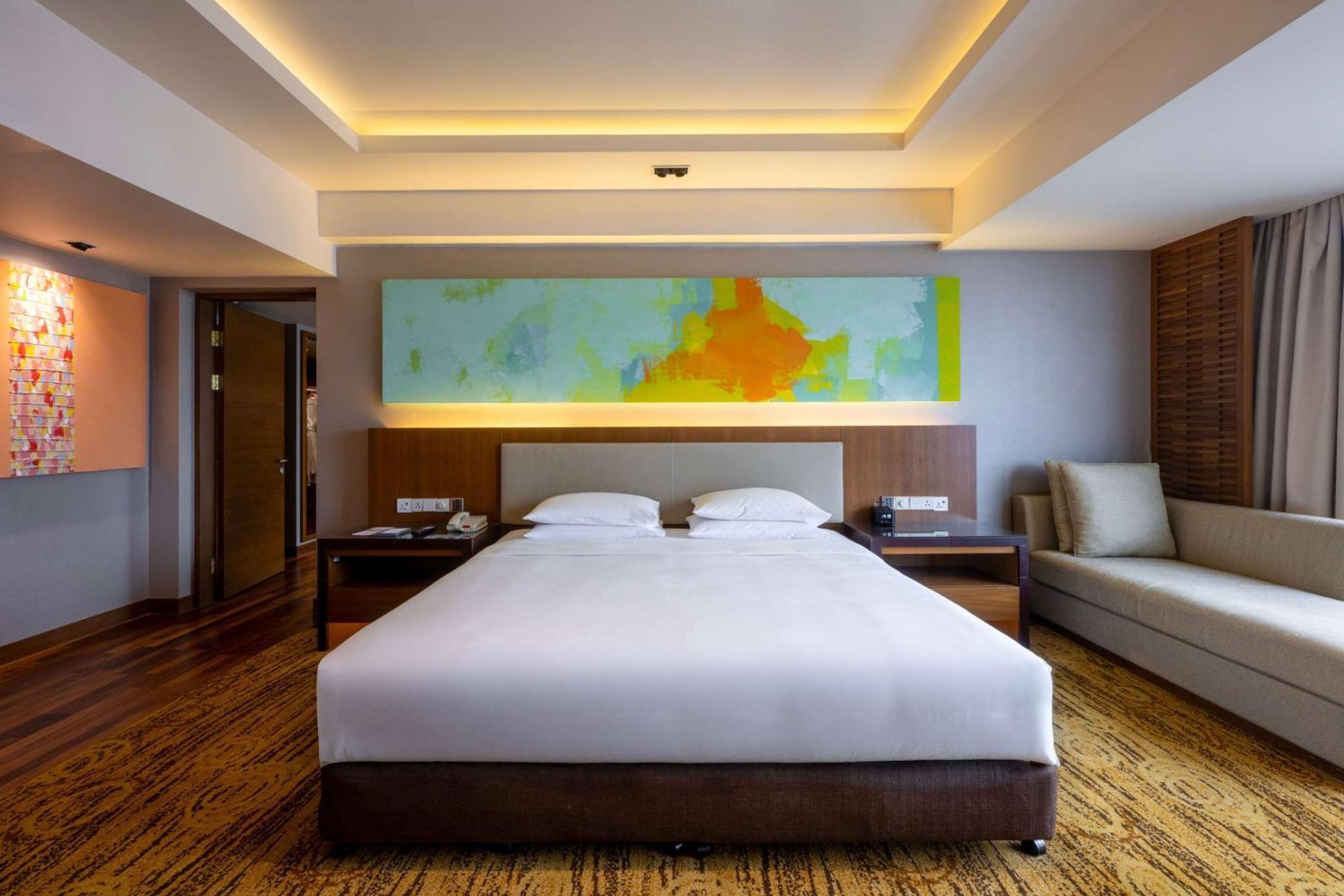 Отель Hyatt Regency Kinabalu Кота-Кинабалу Экстерьер фото