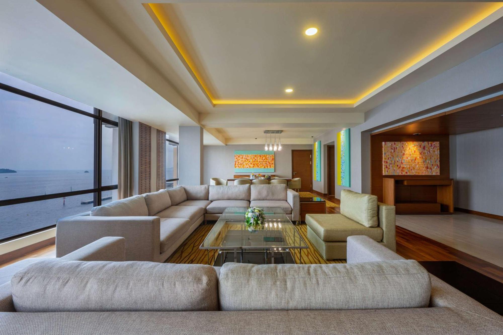 Отель Hyatt Regency Kinabalu Кота-Кинабалу Экстерьер фото